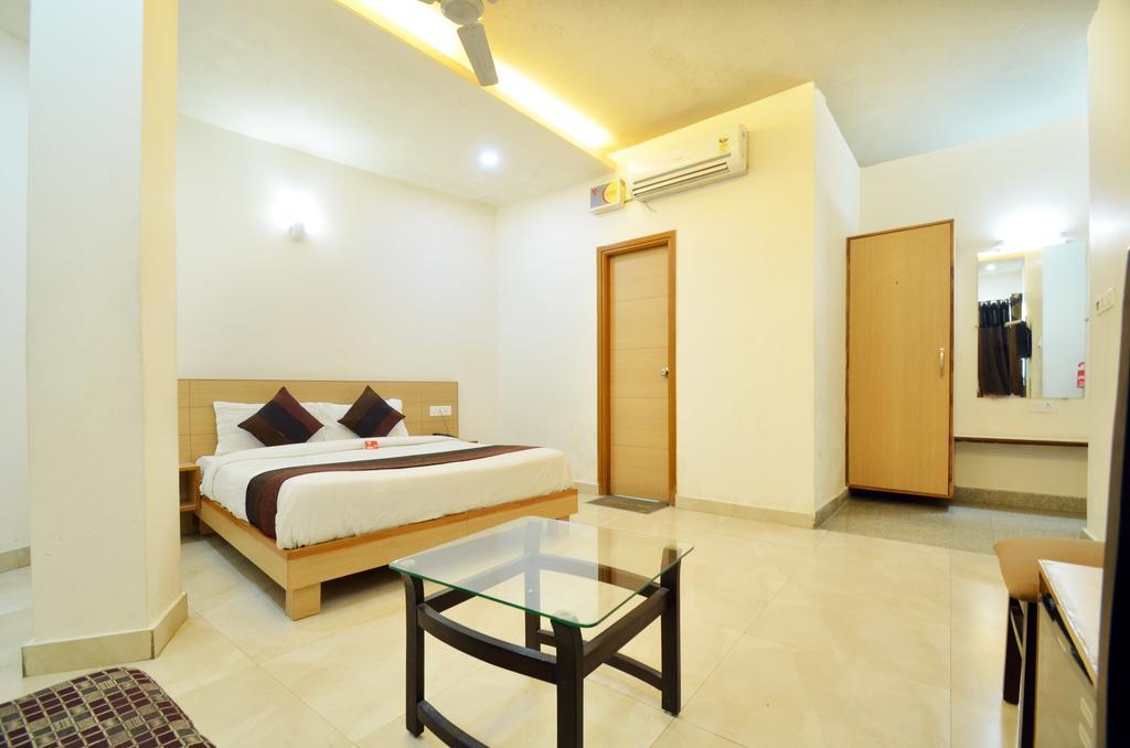 Oyo 1676 Hotel Sukhmani Amritsar Exterior photo