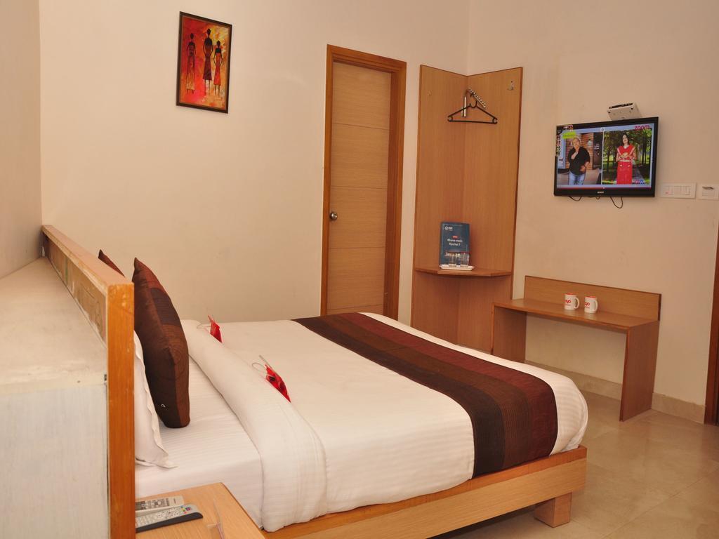 Oyo 1676 Hotel Sukhmani Amritsar Exterior photo