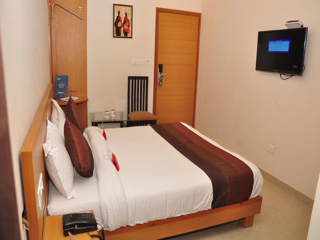 Oyo 1676 Hotel Sukhmani Amritsar Exterior photo