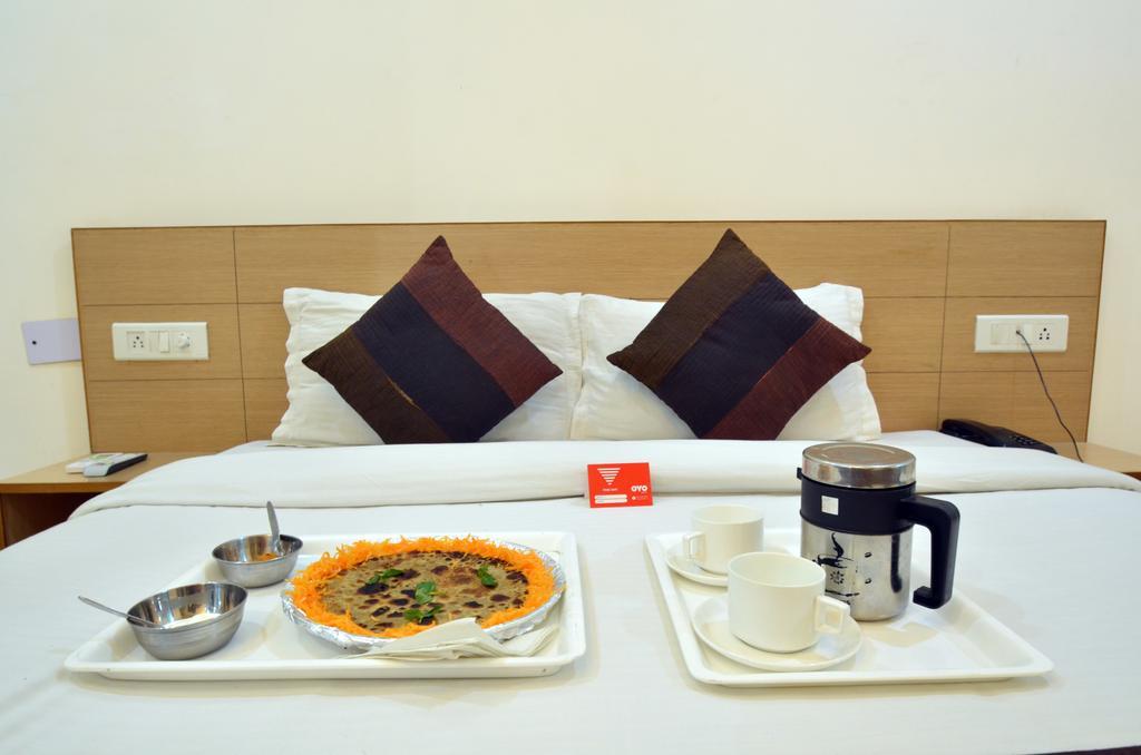 Oyo 1676 Hotel Sukhmani Amritsar Exterior photo