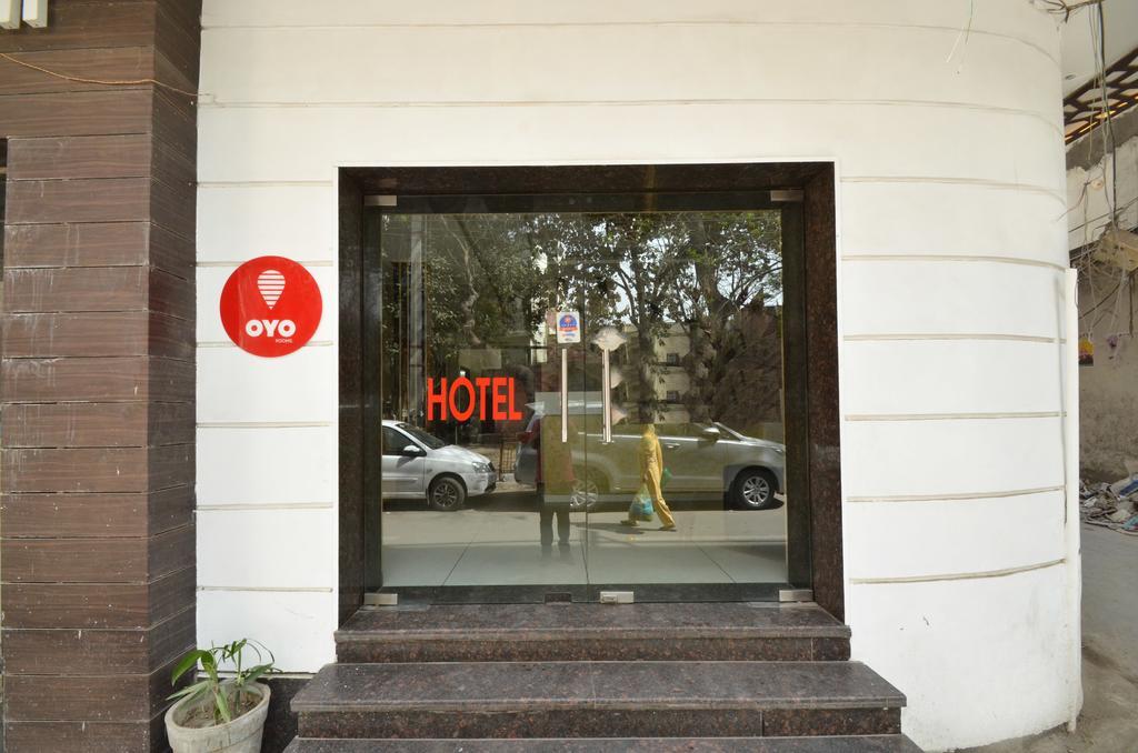 Oyo 1676 Hotel Sukhmani Amritsar Exterior photo