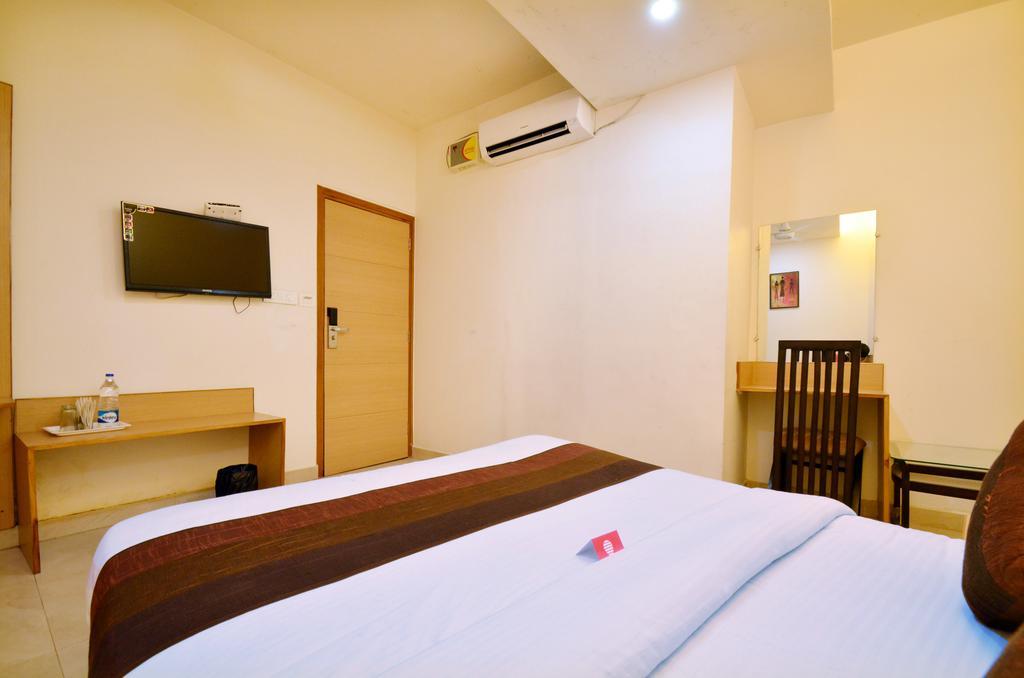 Oyo 1676 Hotel Sukhmani Amritsar Exterior photo